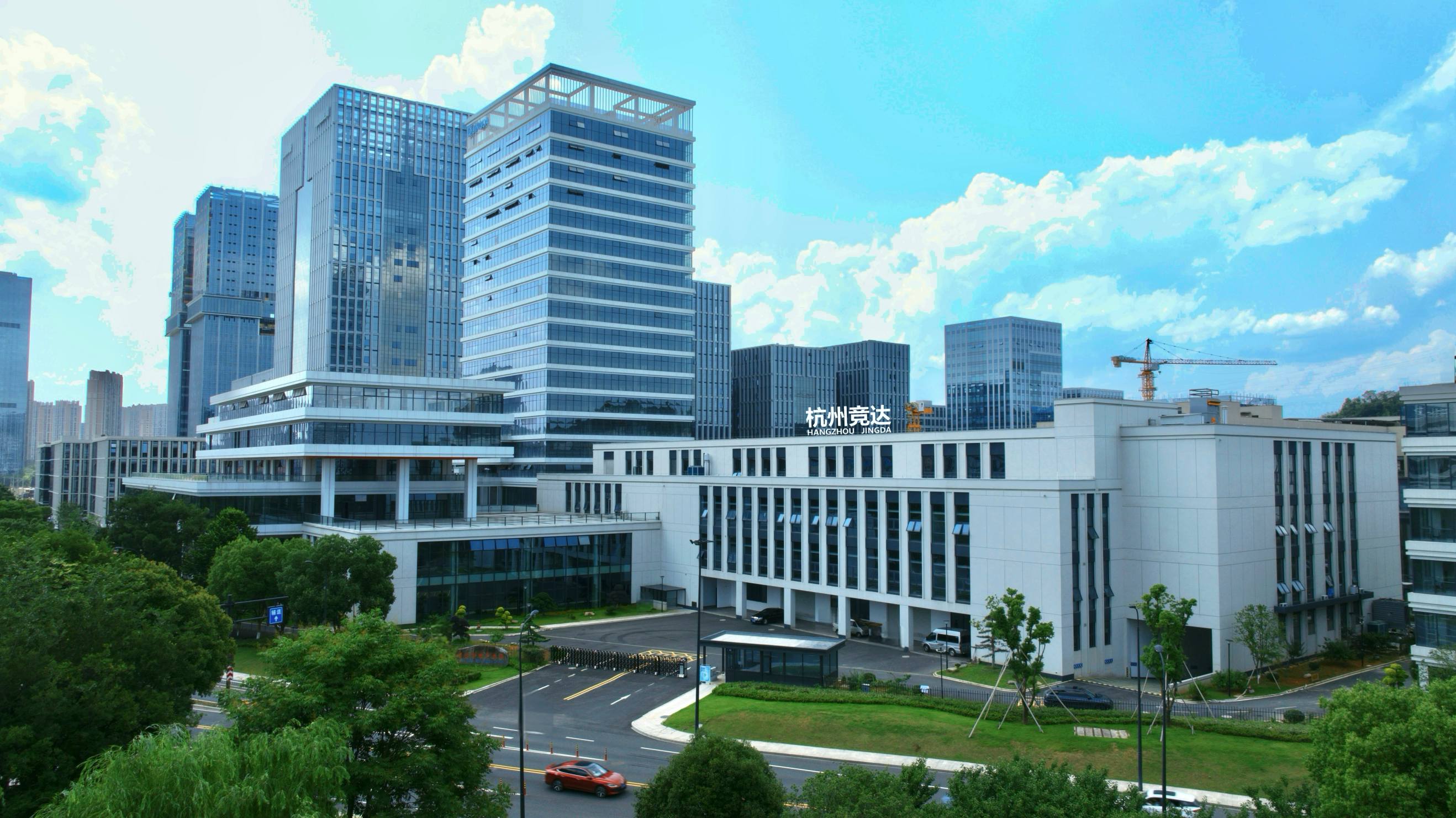 日產(chǎn)萬(wàn)只！百道工序“一鍵誕生”